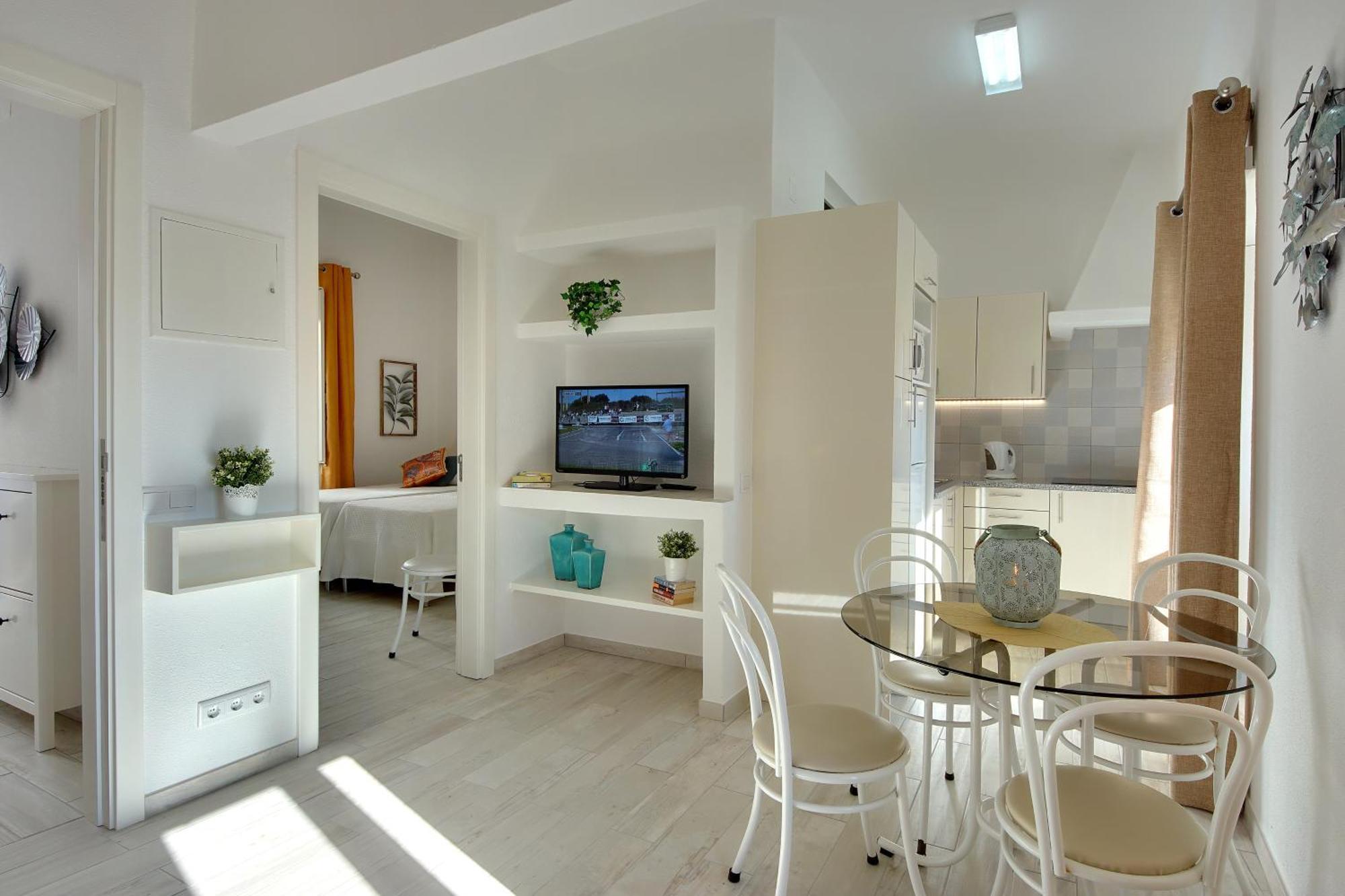 Apartamentos Tucha Αλμπουφέιρα Εξωτερικό φωτογραφία